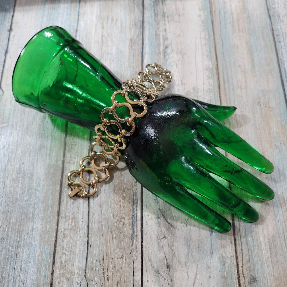 Elegant Gold Bracelet for Women - Picture 1 of 9